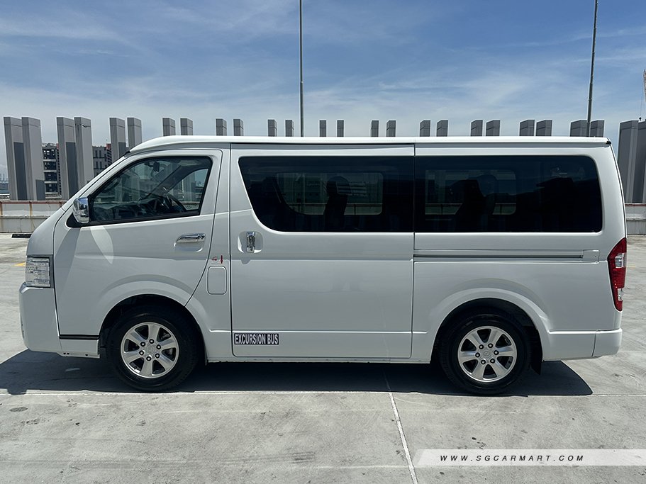 https://i.i-sgcm.com/new_cars/cars/22062/22062_g4