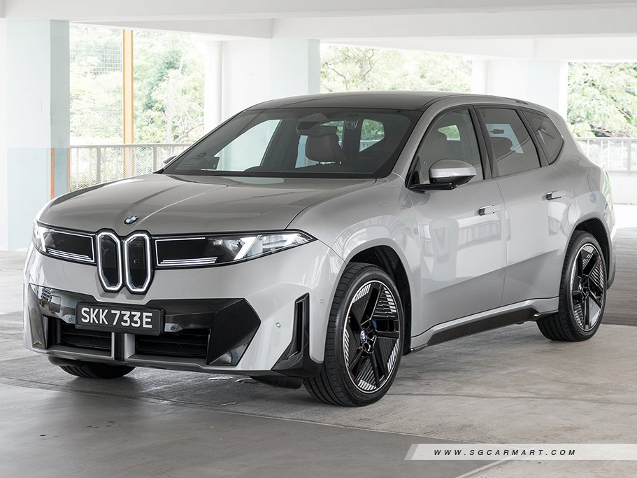 https://i.i-sgcm.com/new_cars/cars/22068/22068_g16