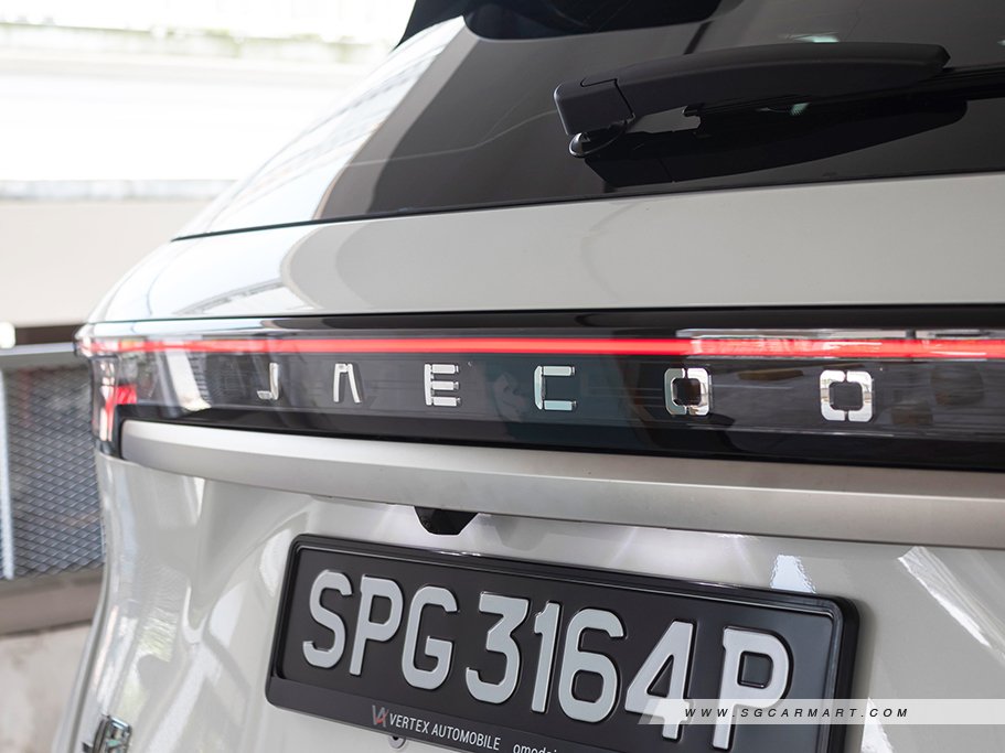 https://i.i-sgcm.com/new_cars/cars/22090/22090_g23