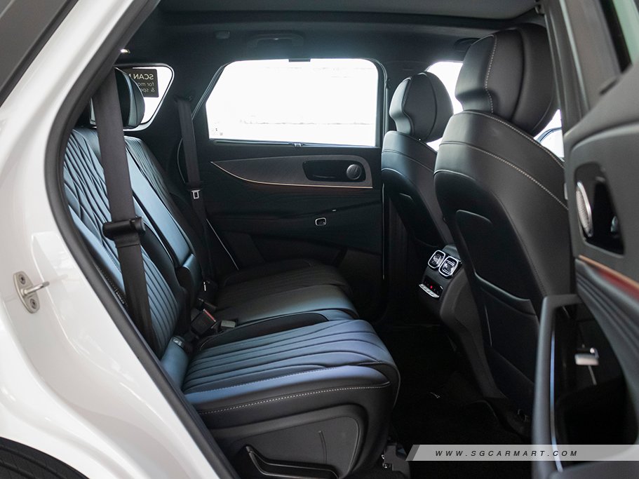 https://i.i-sgcm.com/new_cars/cars/22090/22090_g35