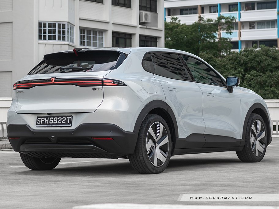 https://i.i-sgcm.com/new_cars/cars/22101/22101_g18