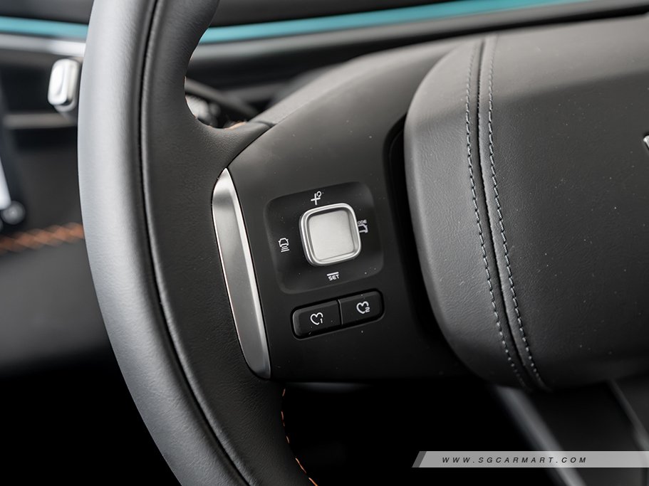 https://i.i-sgcm.com/new_cars/cars/22101/22101_g24