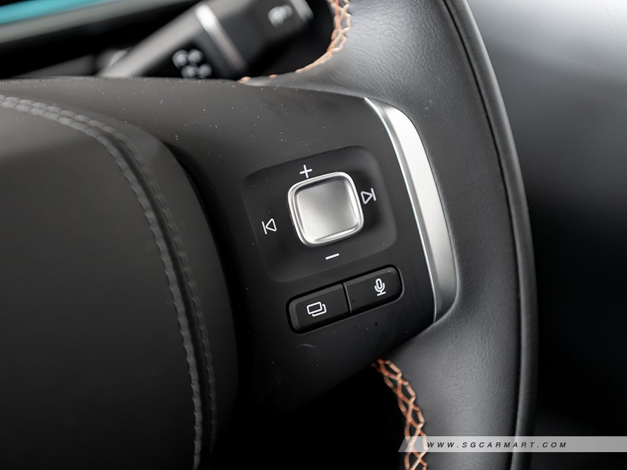 https://i.i-sgcm.com/new_cars/cars/22101/22101_g25
