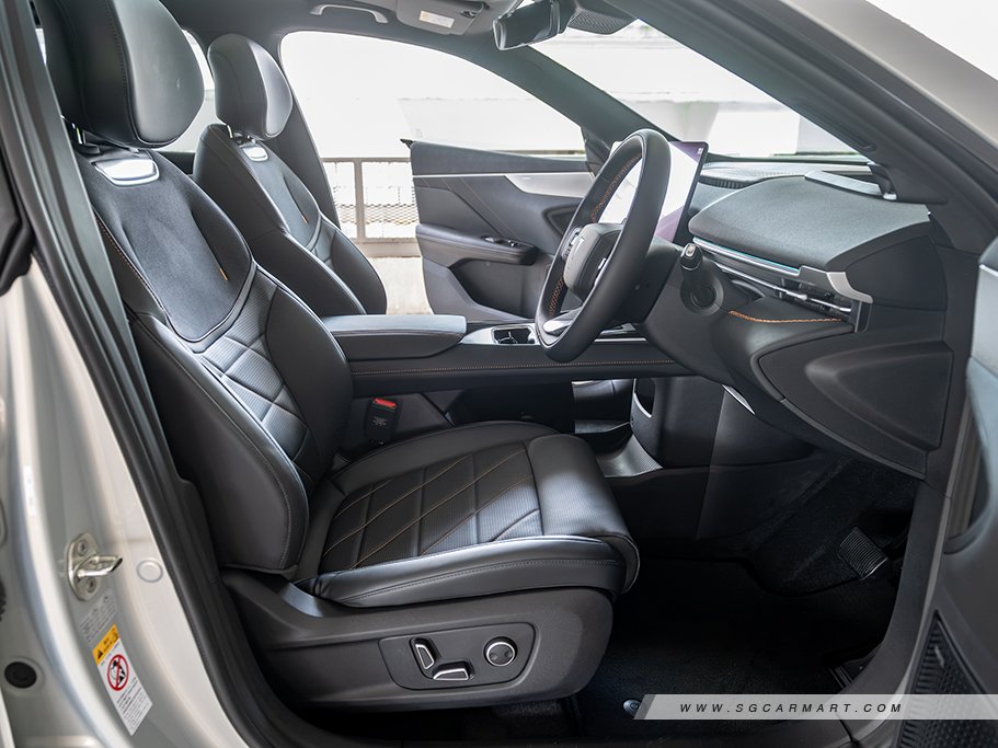 https://i.i-sgcm.com/new_cars/cars/22101/22101_g30
