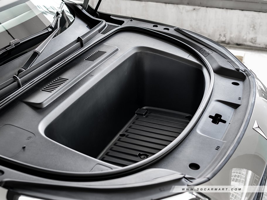 https://i.i-sgcm.com/new_cars/cars/22101/22101_g34
