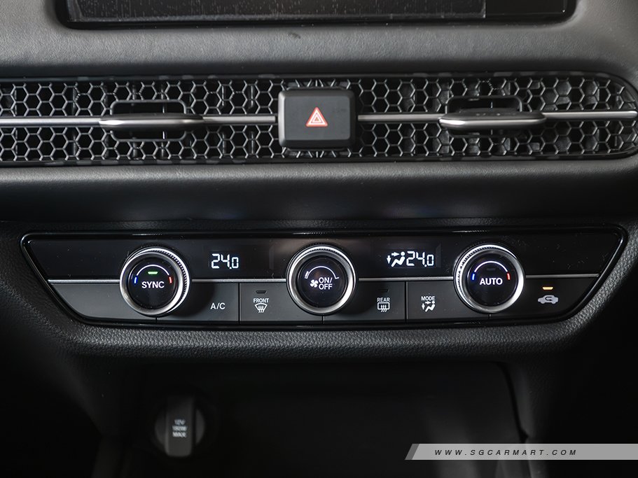 https://i.i-sgcm.com/new_cars/cars/22119/22119_g15