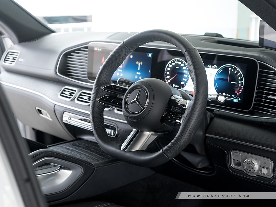 https://i.i-sgcm.com/new_cars/cars/22124/22124_g25