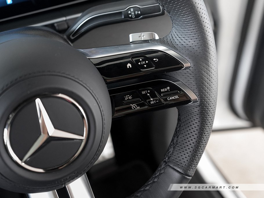 https://i.i-sgcm.com/new_cars/cars/22124/22124_g28