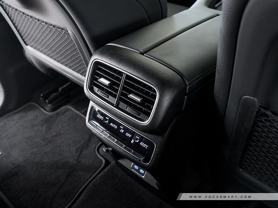 https://i.i-sgcm.com/new_cars/cars/22124/22124_g34
