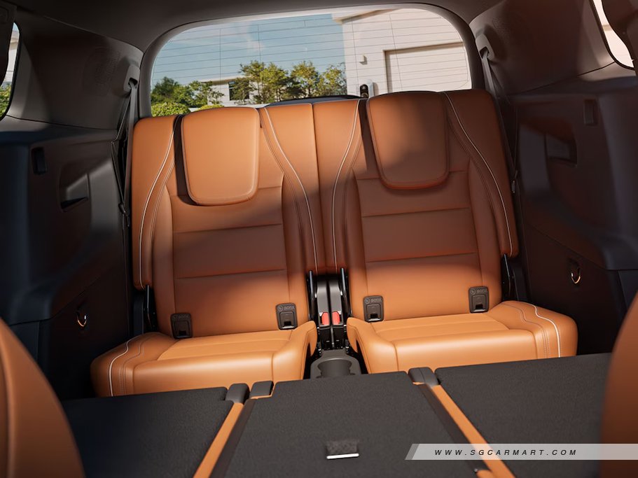 Mercedes-Benz GLB Electric 12