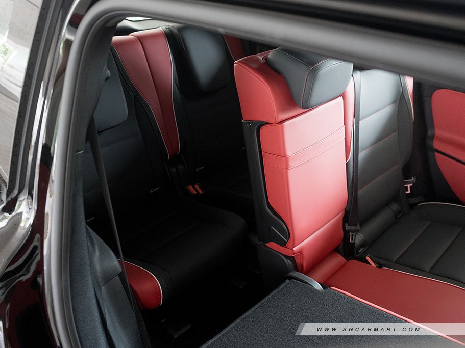 https://i.i-sgcm.com/new_cars/cars/22126/22126_g31
