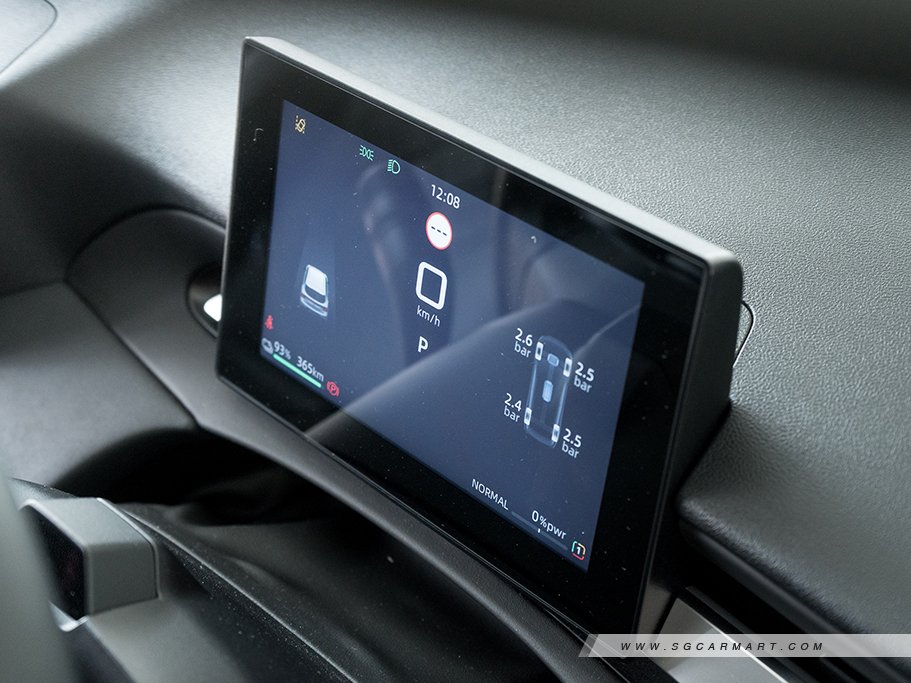 https://i.i-sgcm.com/new_cars/cars/22129/22129_g25