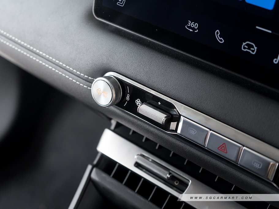 https://i.i-sgcm.com/new_cars/cars/22129/22129_g29