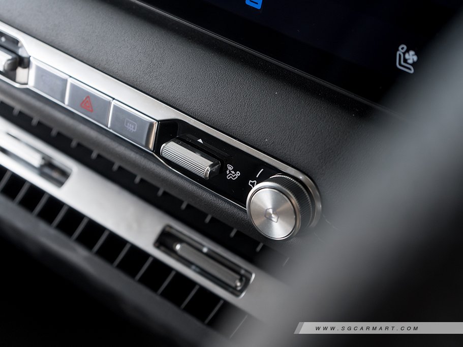 https://i.i-sgcm.com/new_cars/cars/22129/22129_g30