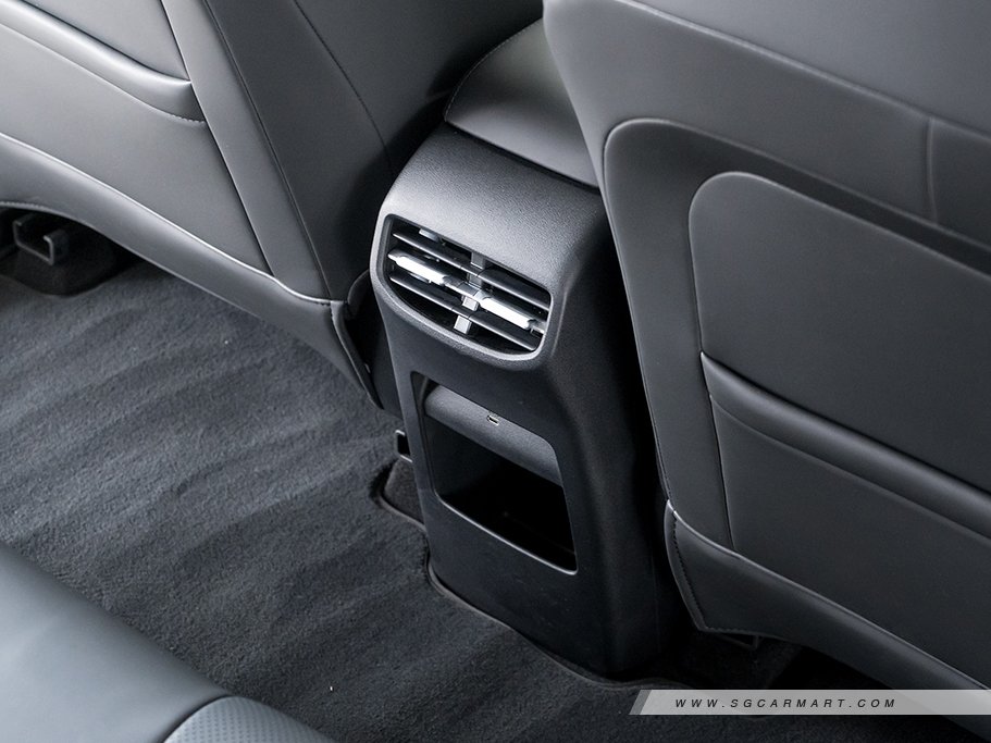 https://i.i-sgcm.com/new_cars/cars/22129/22129_g32