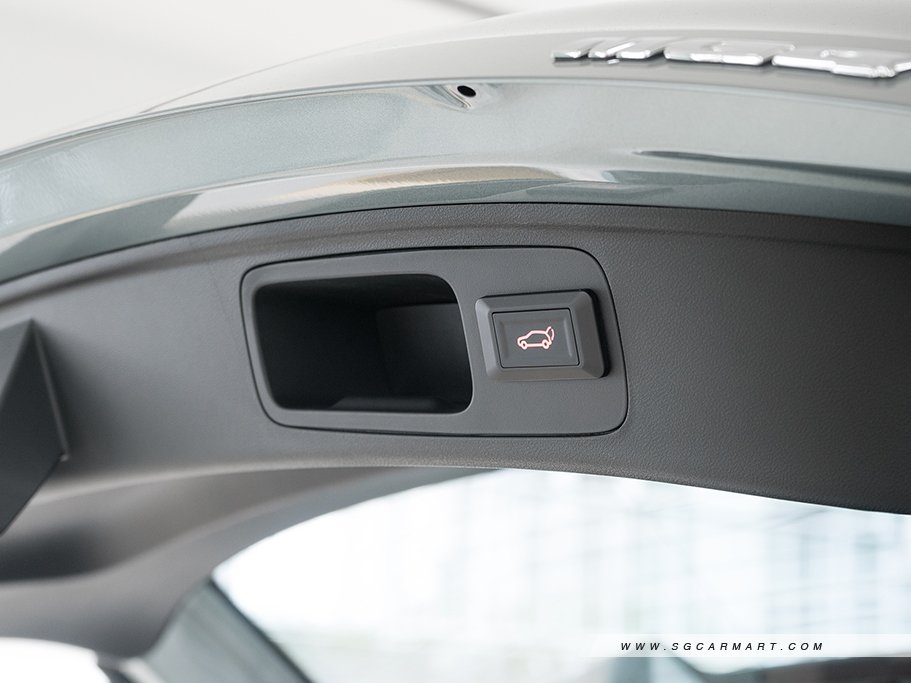https://i.i-sgcm.com/new_cars/cars/22129/22129_g38