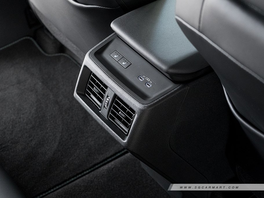 https://i.i-sgcm.com/new_cars/cars/22138/22138_g32