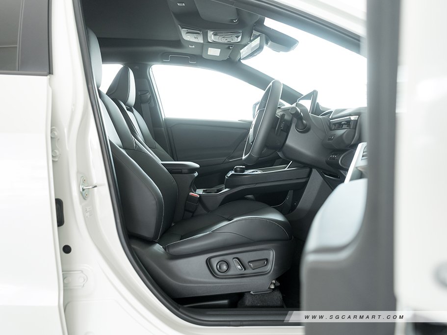 https://i.i-sgcm.com/new_cars/cars/22138/22138_g35