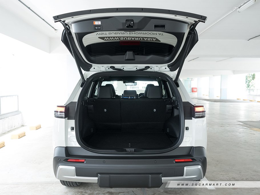 https://i.i-sgcm.com/new_cars/cars/22138/22138_g37