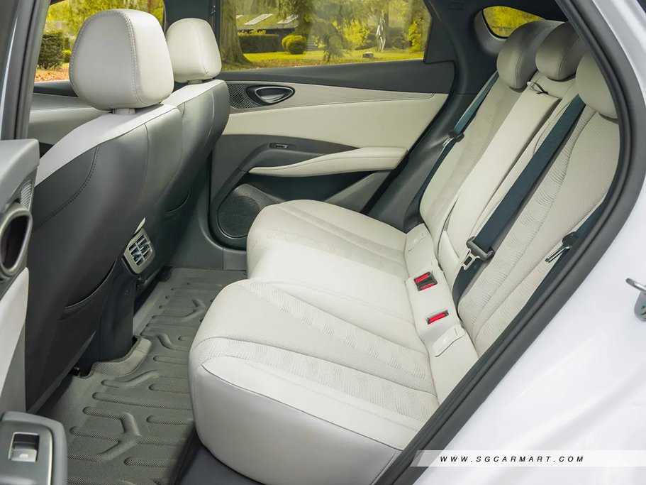 https://i.i-sgcm.com/new_cars/cars/22145/22145_g14