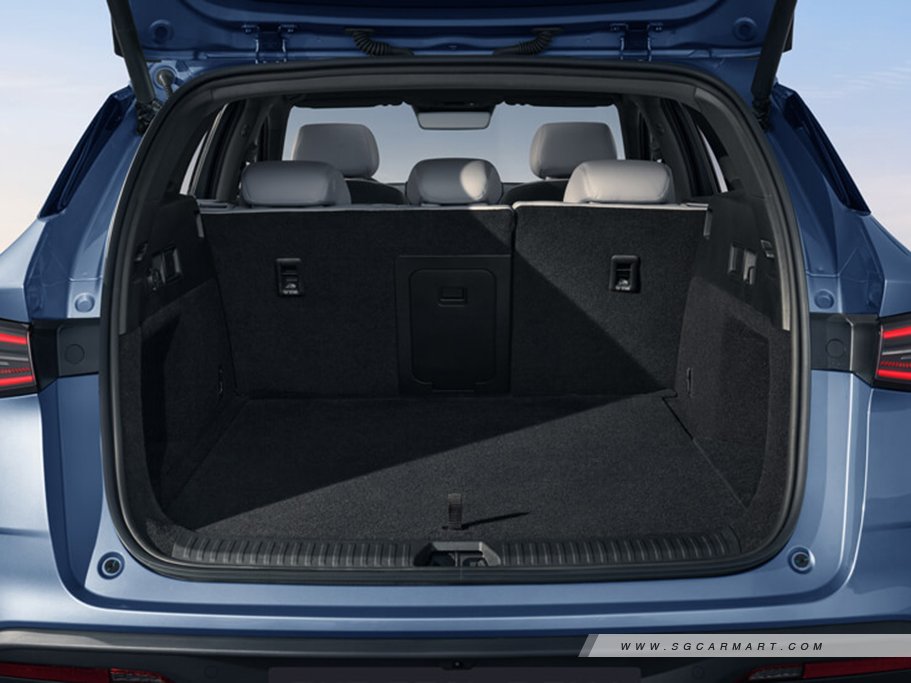 https://i.i-sgcm.com/new_cars/cars/22147/22147_g11