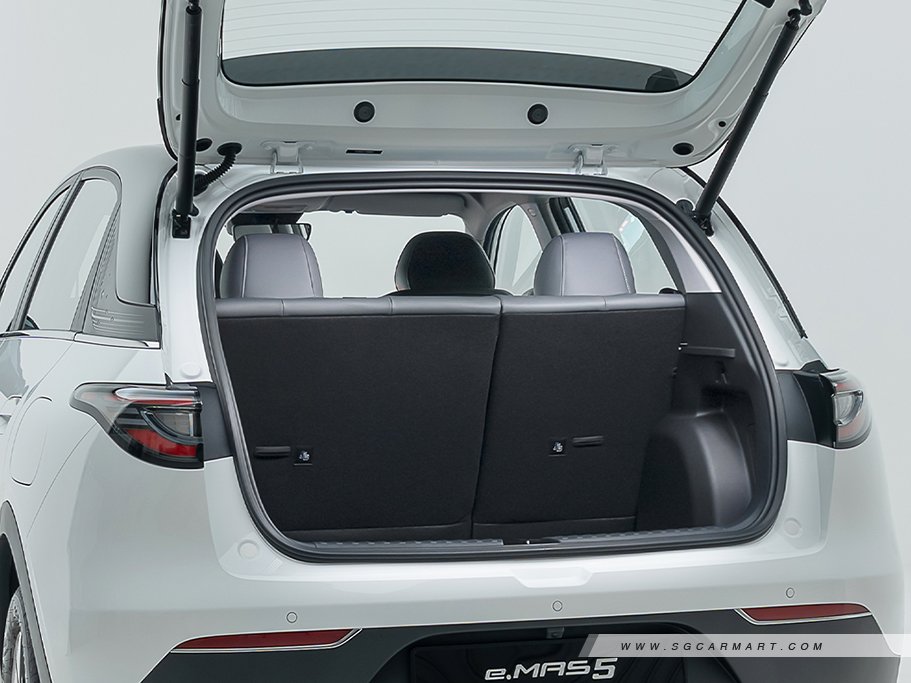 https://i.i-sgcm.com/new_cars/cars/22148/22148_g11