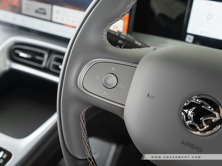 https://i.i-sgcm.com/new_cars/cars/22148/22148_g23