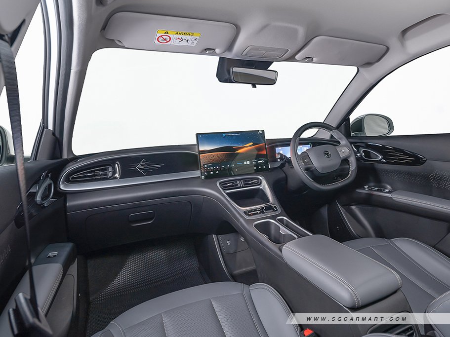 https://i.i-sgcm.com/new_cars/cars/22148/22148_g7