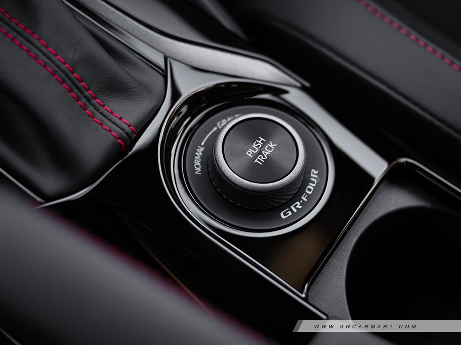 https://i.i-sgcm.com/new_cars/cars/22150/22150_g13