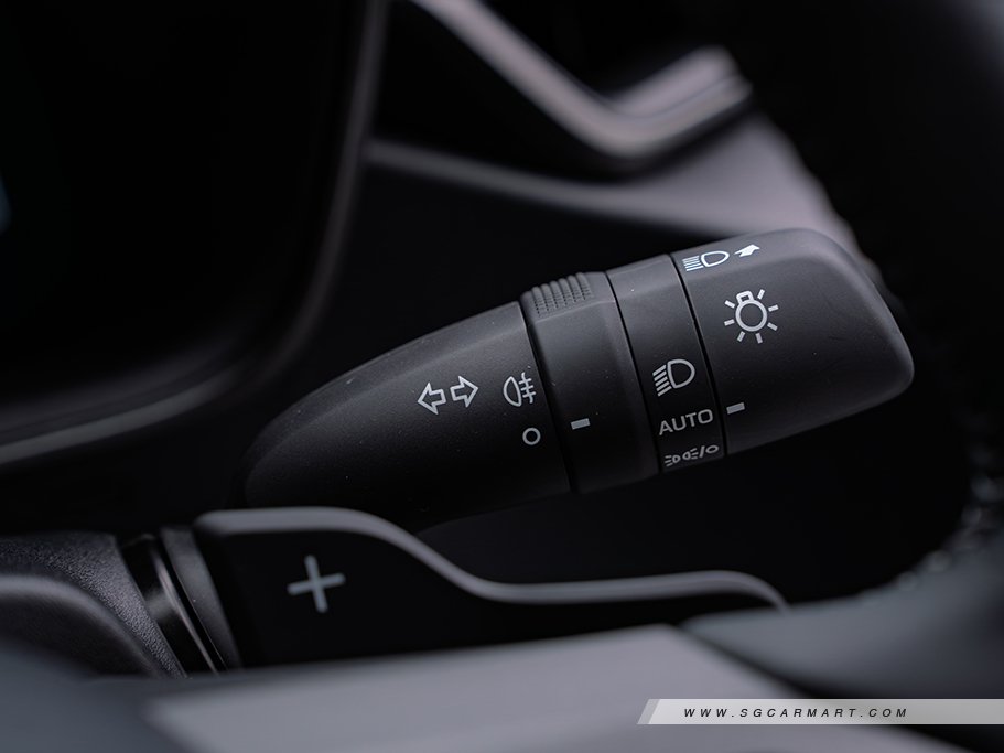 https://i.i-sgcm.com/new_cars/cars/22150/22150_g34