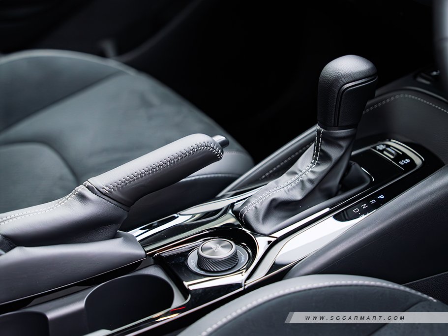 https://i.i-sgcm.com/new_cars/cars/22150/22150_g38