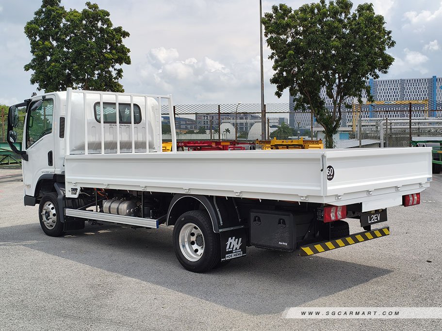 https://i.i-sgcm.com/new_cars/cars/22151/22151_g5