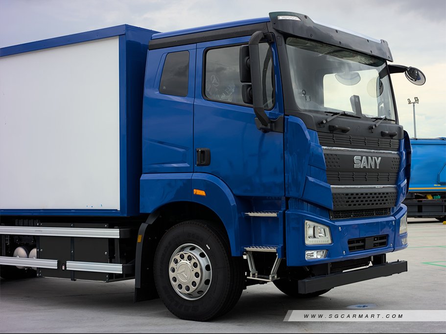 https://i.i-sgcm.com/new_cars/cars/22153/22153_g5