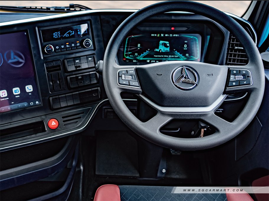 https://i.i-sgcm.com/new_cars/cars/22153/22153_g8