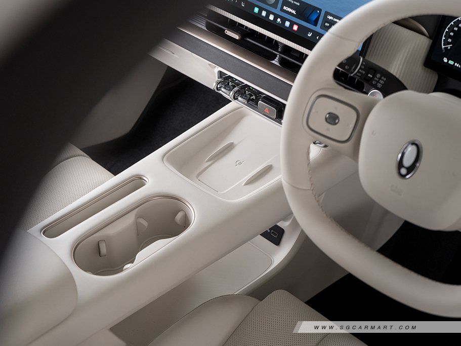 https://i.i-sgcm.com/new_cars/cars/22157/22157_g28
