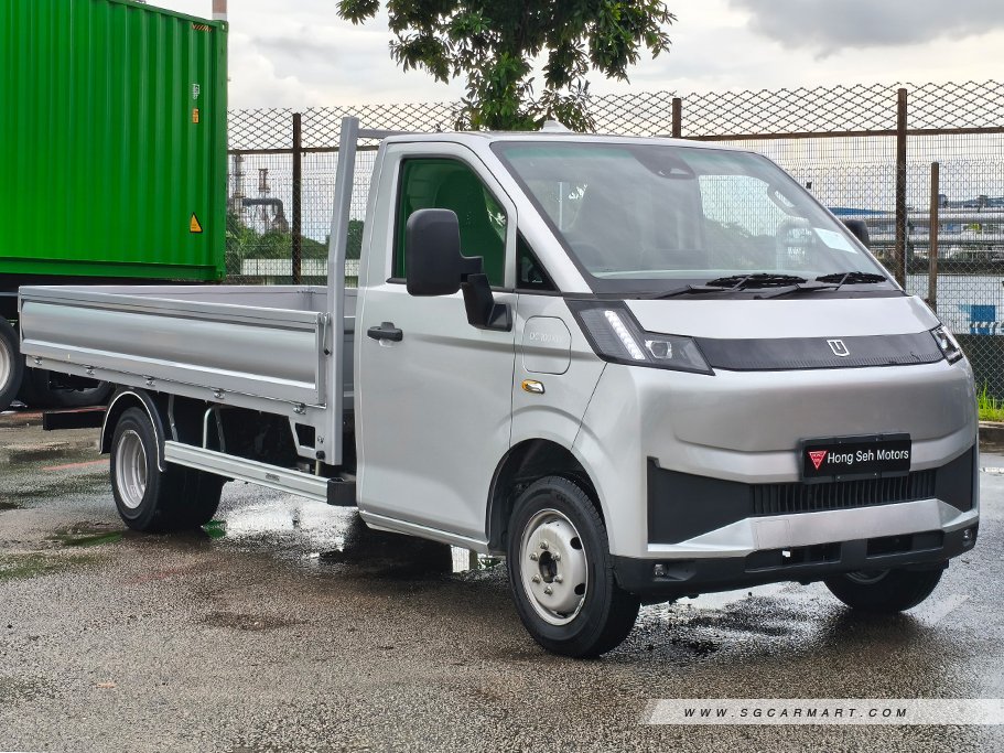 https://i.i-sgcm.com/new_cars/cars/22158/22158_g1