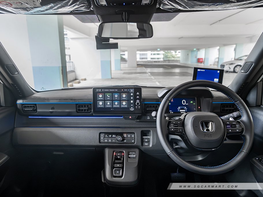 https://i.i-sgcm.com/new_cars/cars/22159/22159_g13