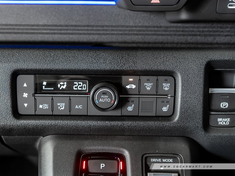 https://i.i-sgcm.com/new_cars/cars/22159/22159_g19