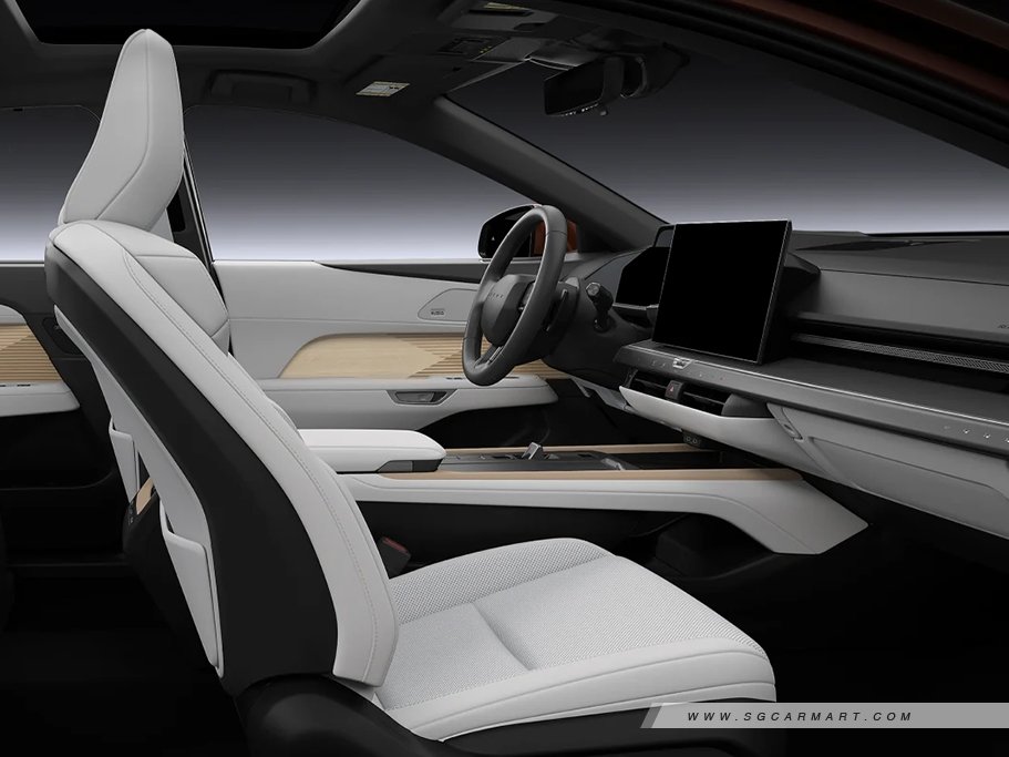 https://i.i-sgcm.com/new_cars/cars/22166/22166_g11