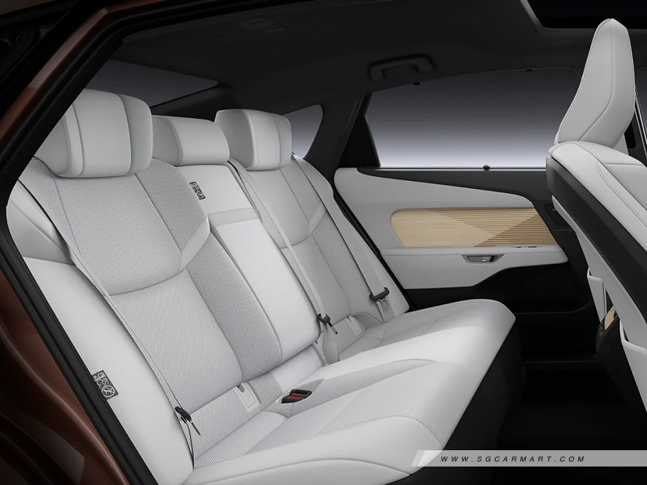 https://i.i-sgcm.com/new_cars/cars/22166/22166_g12