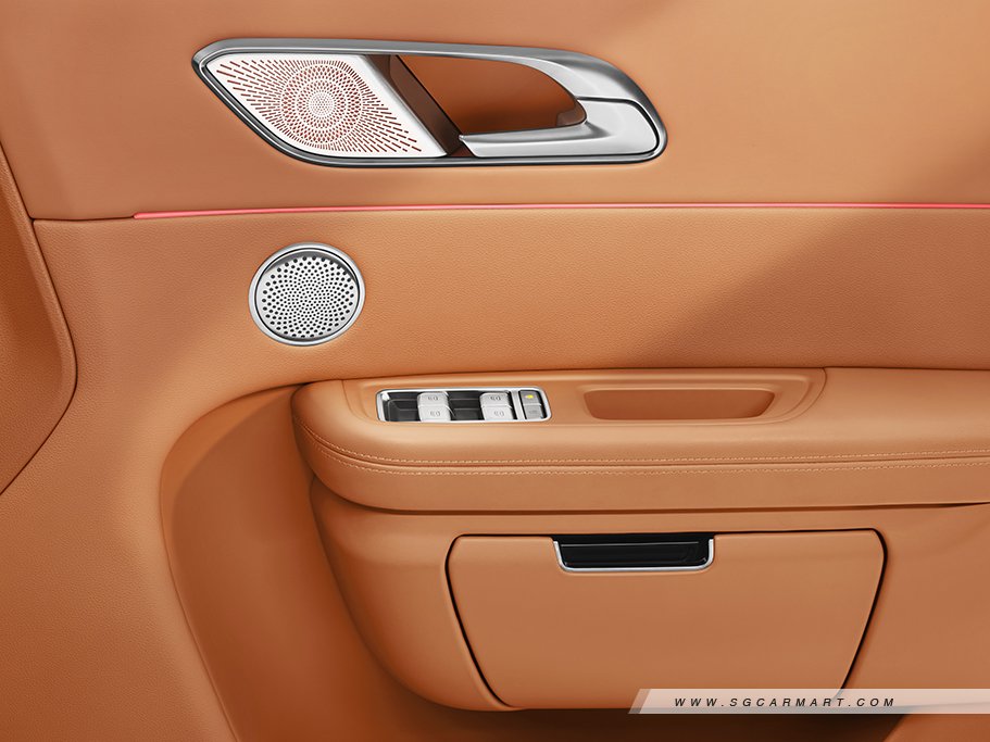 https://i.i-sgcm.com/new_cars/cars/22167/22167_g11