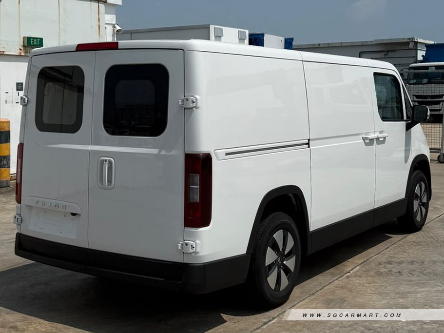 https://i.i-sgcm.com/new_cars/cars/22170/22170_g3