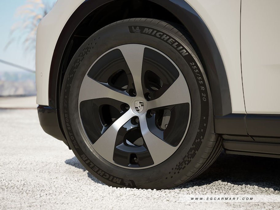 https://i.i-sgcm.com/new_cars/cars/22173/22173_g7