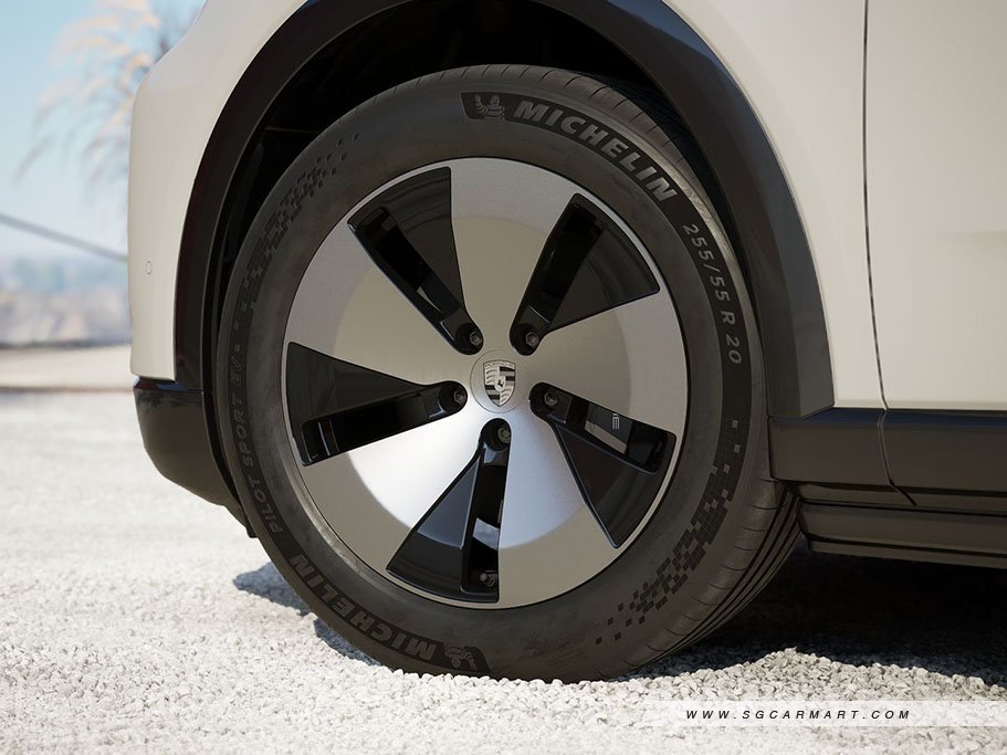 https://i.i-sgcm.com/new_cars/cars/22173/22173_g8