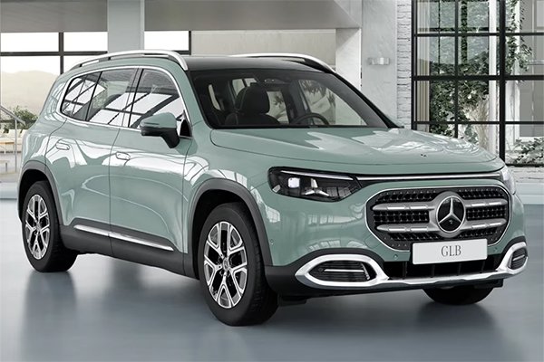 Mercedes-Benz GLB Hybrid image