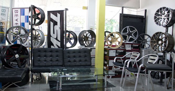 the bike tyre shop