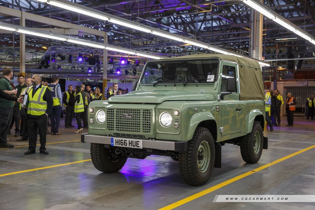 Land Rover Defender green