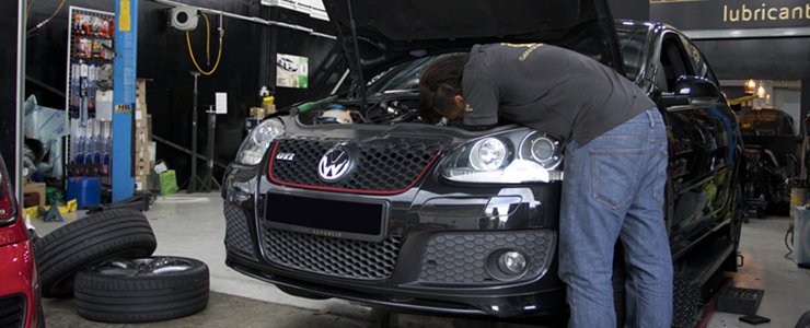 Workshops that offer cheap car servicing package promotions under $70