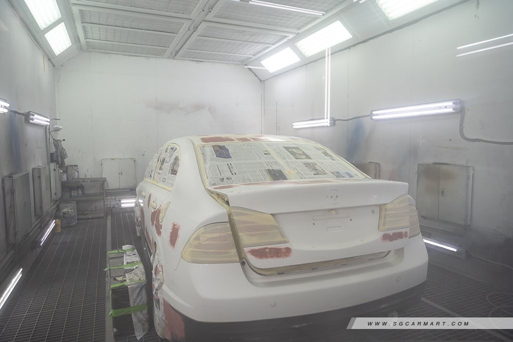 Quality car spray painting with Divine Splash