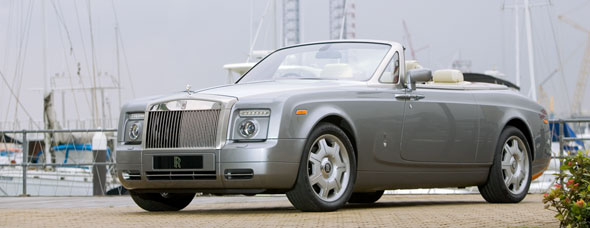 Rolls-Royce Phantom Drophead Coupé makes Singapore debut
